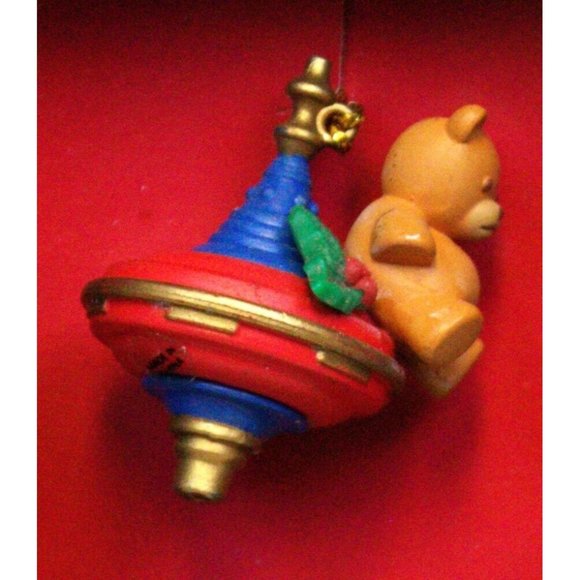 VTG 1989 Enesco Toyland Small Wonder Miniature Ornament Bear Spinning Top 566705 - Picture 8 of 15